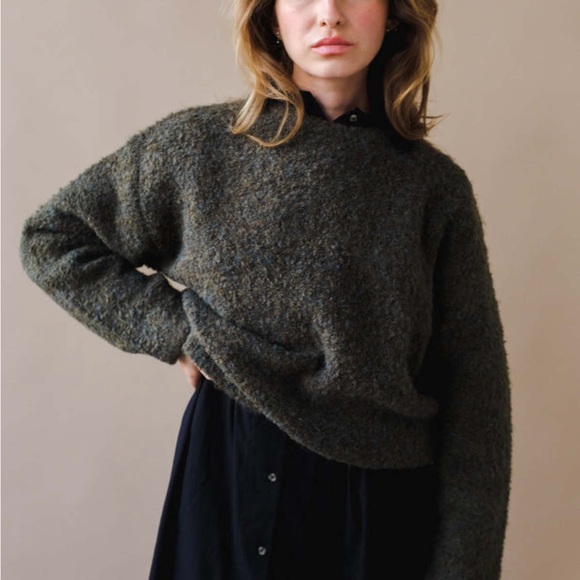 Le Bon Shoppe Envie Sweater - Olive Branch M/L - Picture 1 of 6